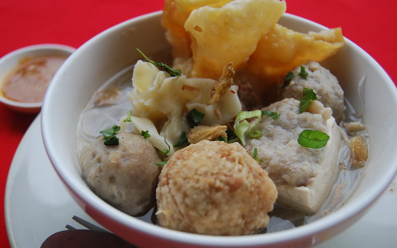bakso-variations-menjelajahi-ragam-jenis-bakso-khas-indonesia-yang-menggoda-selera