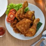 Ayam,Goreng,Lengkuas,Kremes,Or,Galangal,Fried,Chicken,,One,Of