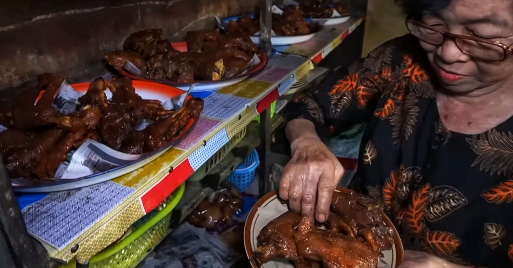 menguak-kelezatan-abadi-warung-ayam-goreng-paling-legendaris-di-jakarta-wajib-coba